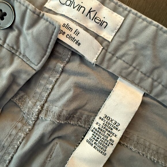 Calvin Klein Men’s Slim Fit Gray Pants – Size 30x32 - Picture 6 of 6